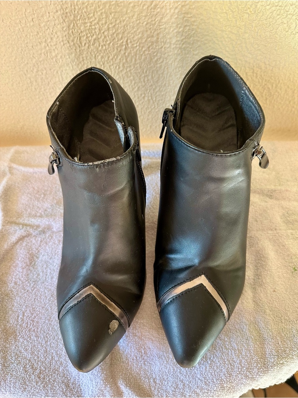 Avon Black Pointed Toe Ankle Booties with Silver Accent